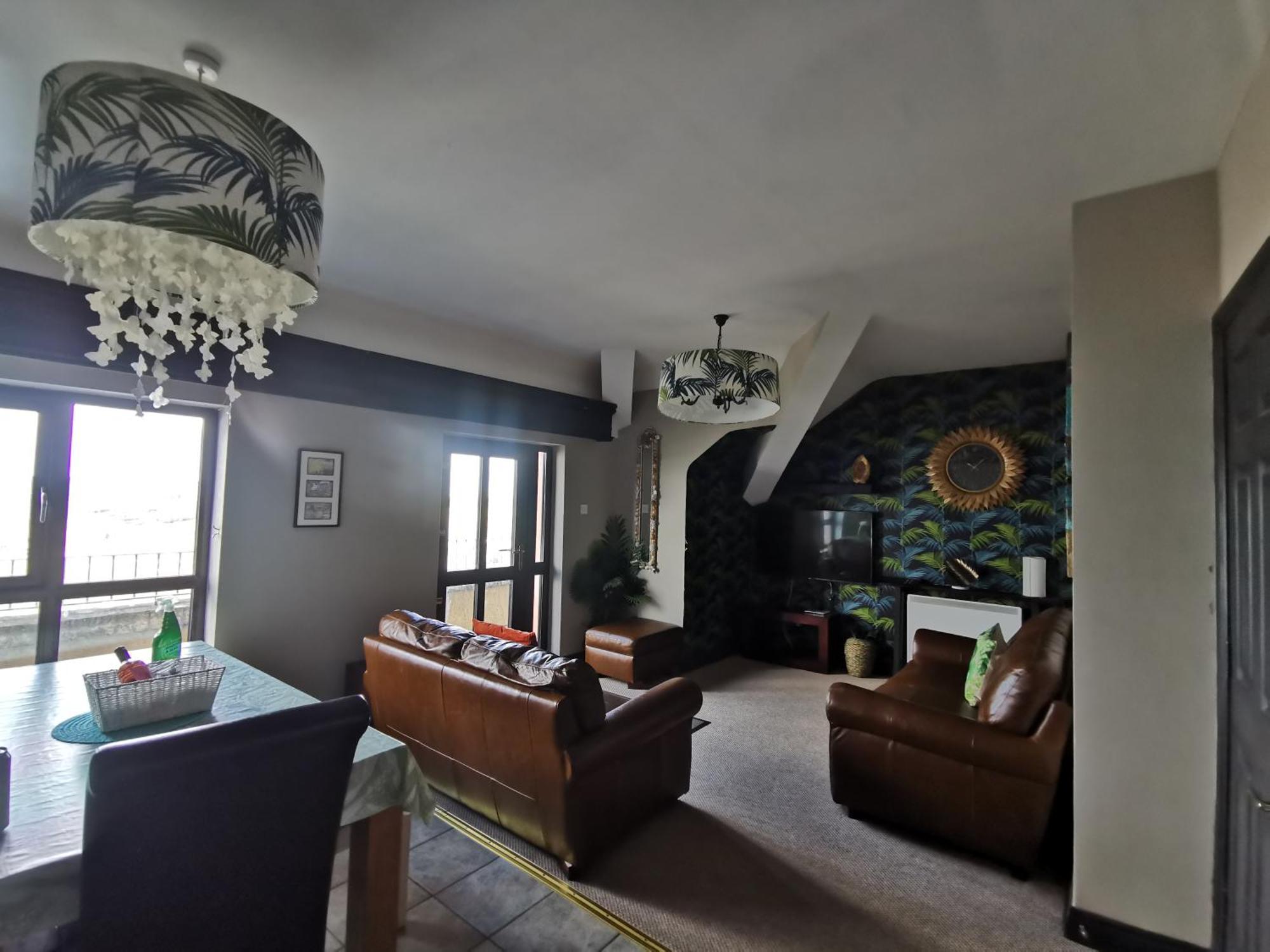 Palm Cove Bundoran Luxurious Sea View Balcony Free Wifi Netflix Sleeps 5アパートメント エクステリア 写真