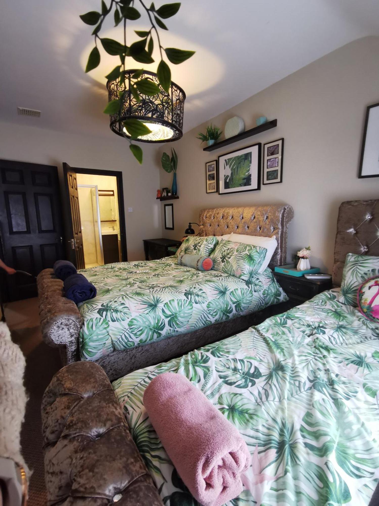 Palm Cove Bundoran Luxurious Sea View Balcony Free Wifi Netflix Sleeps 5アパートメント エクステリア 写真